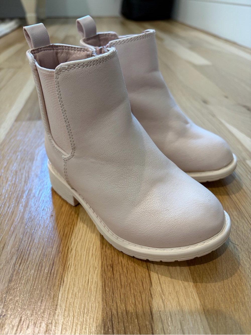 Kids MIA LightPink Chelsea Boots - Soft Pink Leatherette Ankle Boots 7T